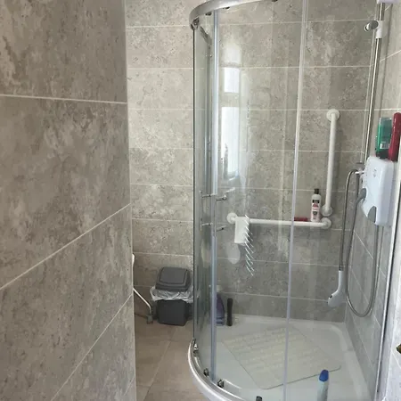 15 Cluain Caoin Nenagh