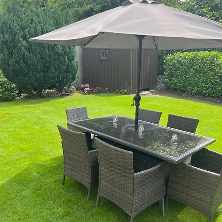 15 Cluain Caoin * Nenagh