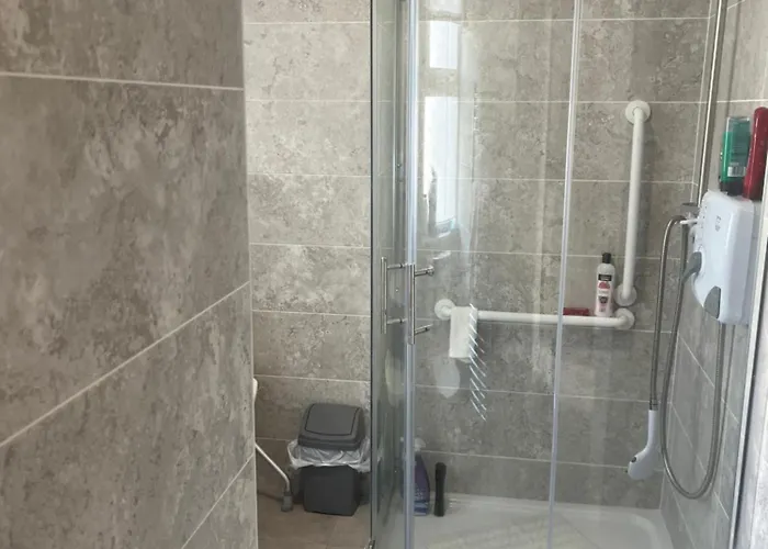 15 Cluain Caoin 니나